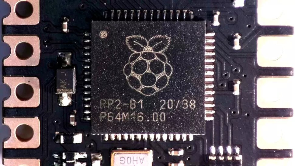 Ahora es más fácil usar el RP2040 gracias a JLCPCB - 330ohms